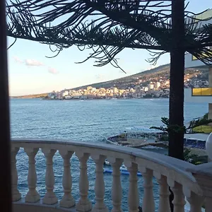 Pensión Romario, Sarandë