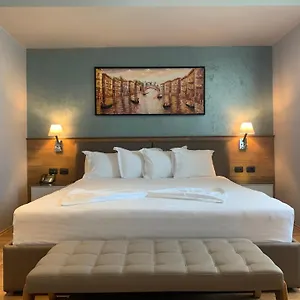 4* Hotel Butrinti