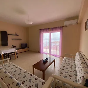  Apartament L.t. 5th Street