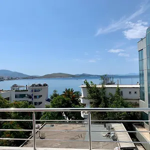Piazza Sarandë