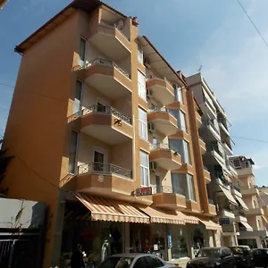 Veli Hotell